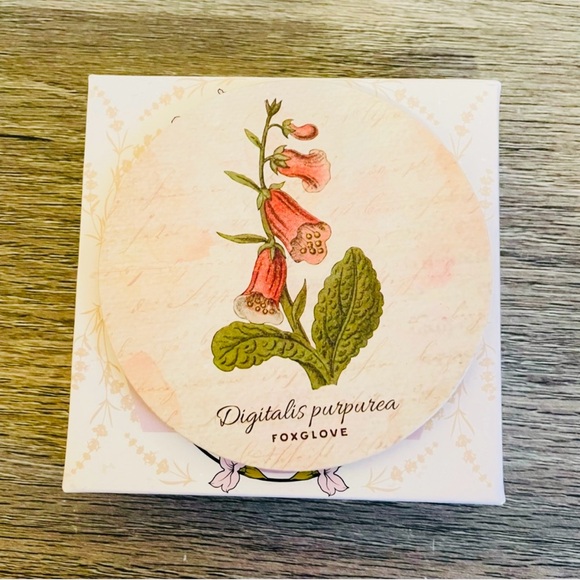 Fairyloot Exclusive Farewell My Love Botanic Coasters - Picture 4 of 10